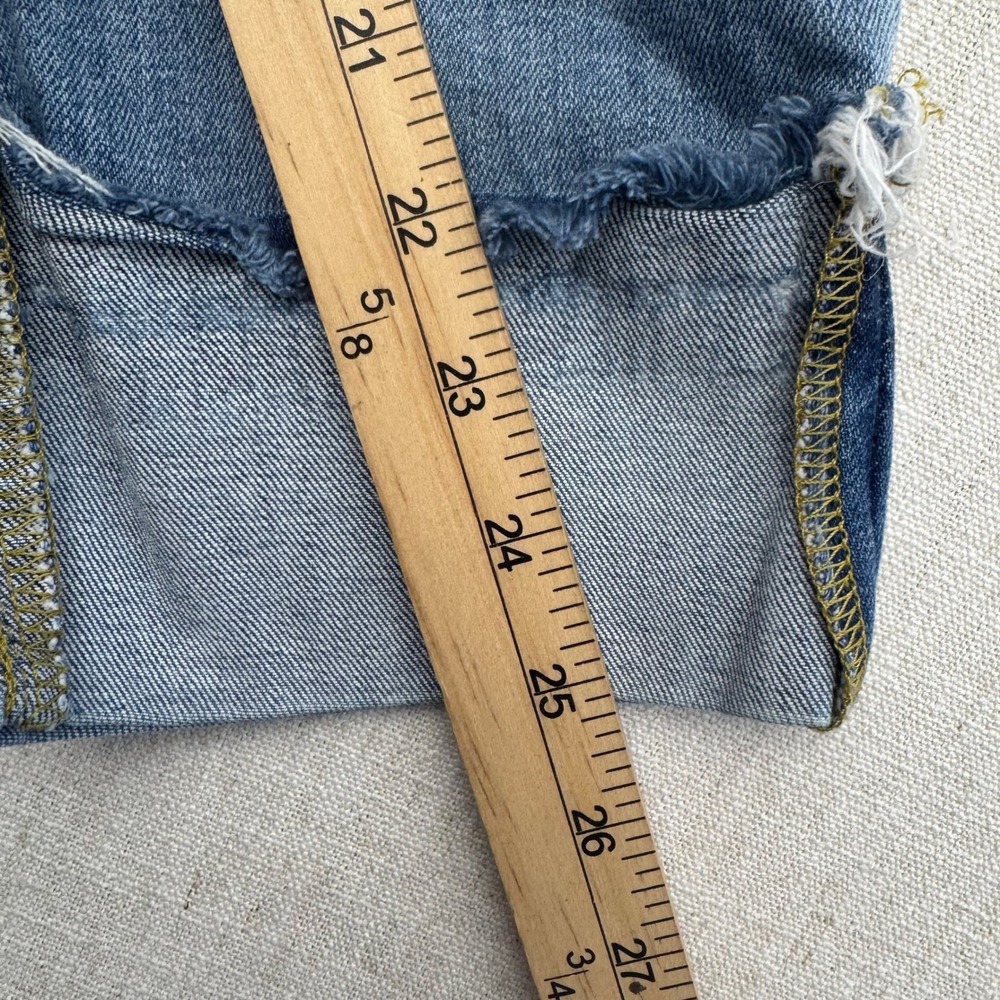 Joe's Jeans Wakley Cuff Crop Distressed Straight Leg Jeans Size 27 Medium Wash - Picture 12 of 16